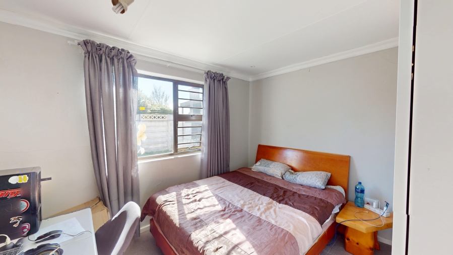 2 Bedroom Property for Sale in Admirals Park Western Cape